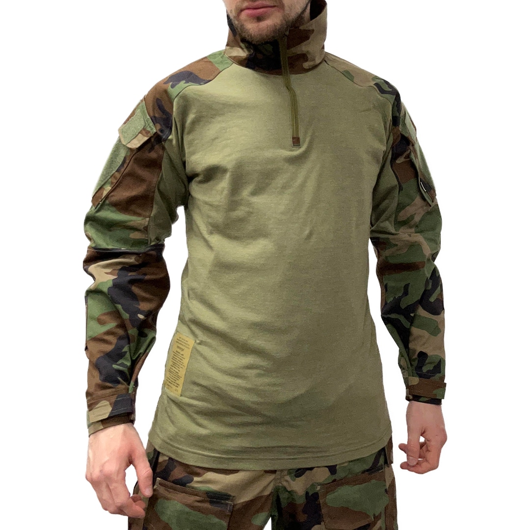 Emerson Gear G Combat Shirt – Woodland pose