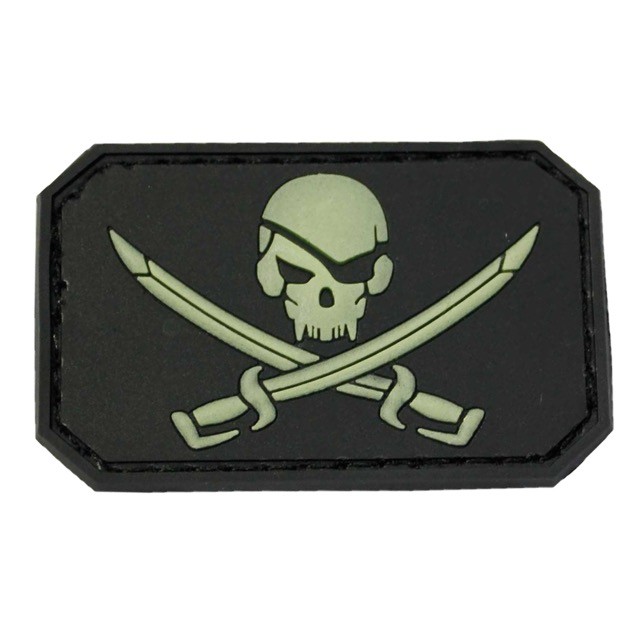 Pirate skull and cross sword glow in the dark patch