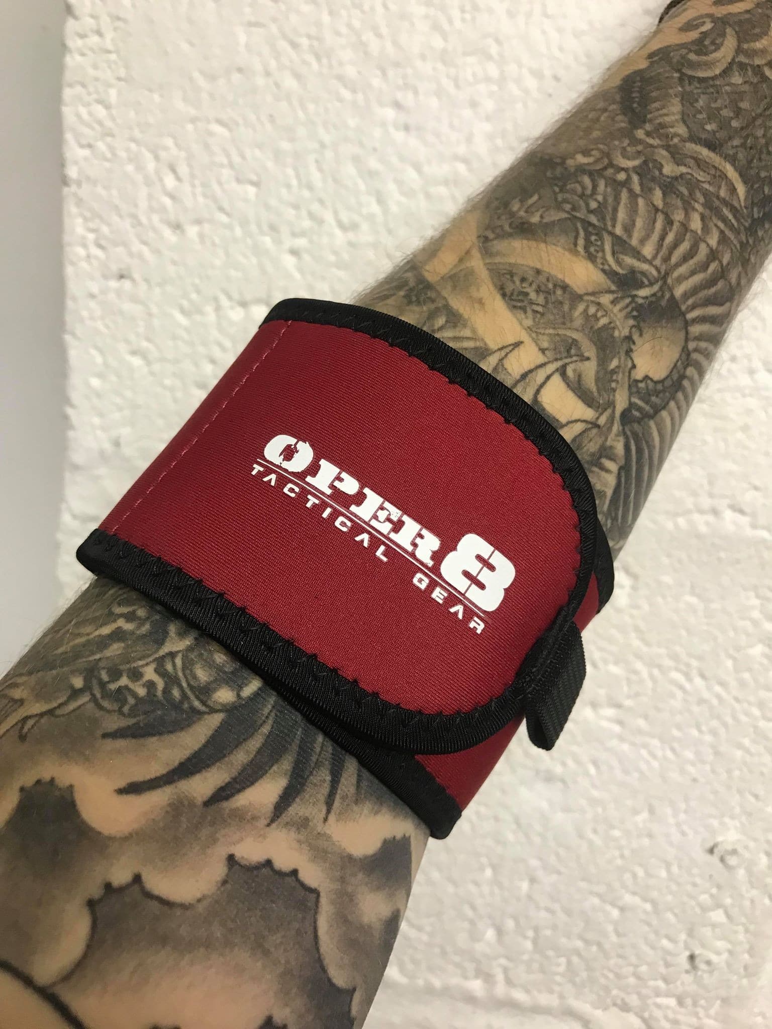 Oper8 Team Arm band (RED)