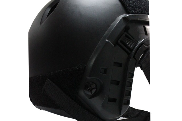 Oper8 Mesh Mask for fast helmet - Black Skull